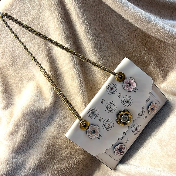 🎉HP🎉 COACH Parker Small Shoulder Bag - Picture 3 of 17